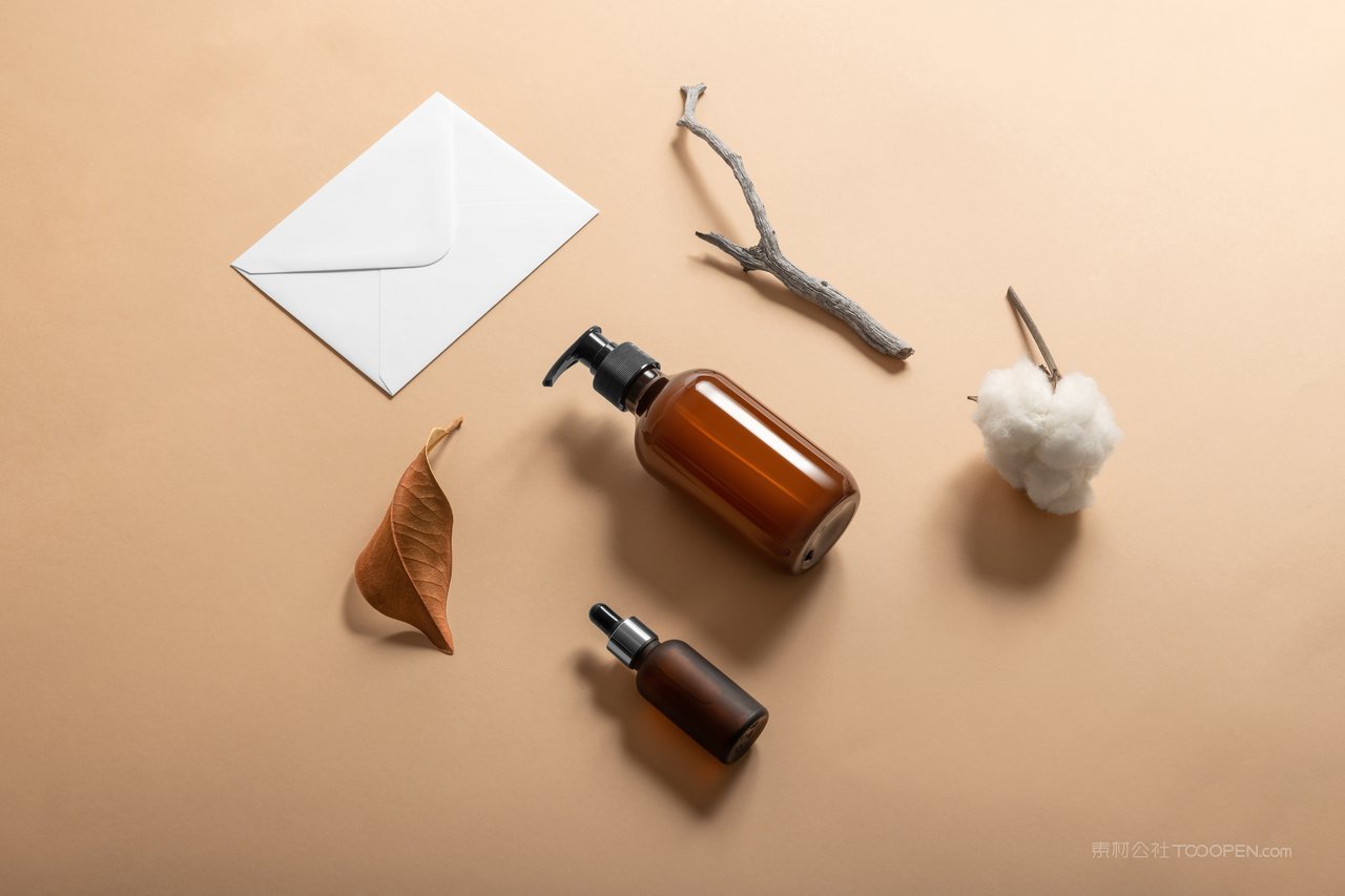 化妆品样机展示psd