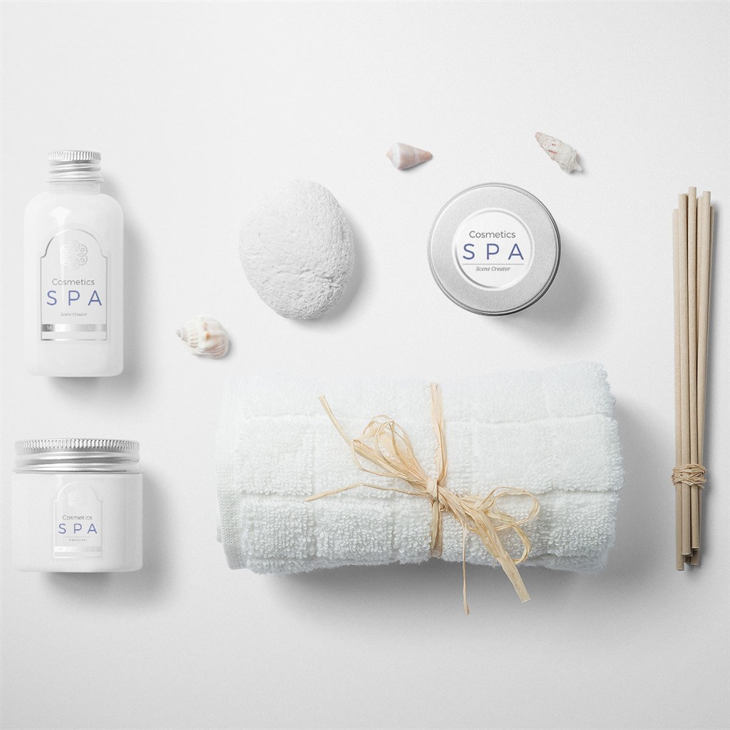 白色spa精油瓶子包装样机