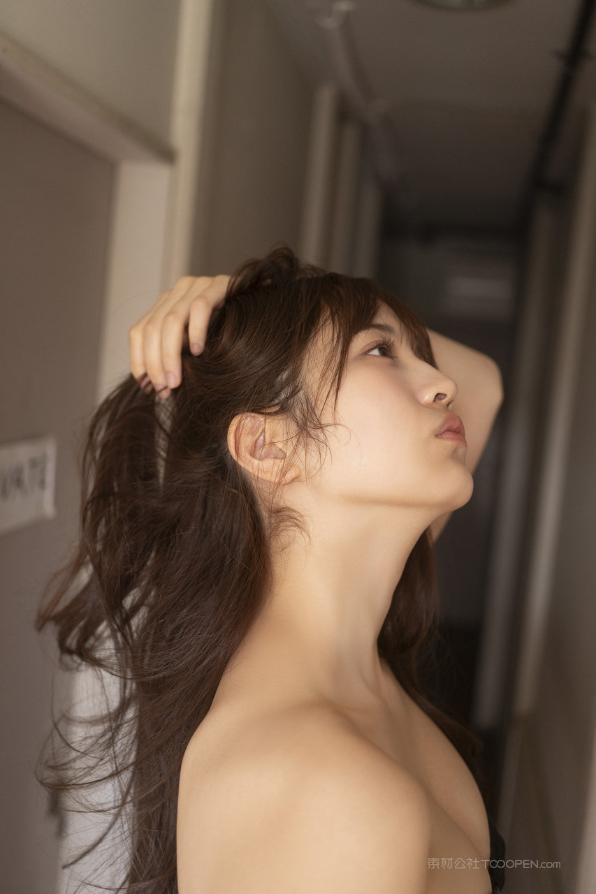 顶级日本久久美女人体模特半祼体写真图片