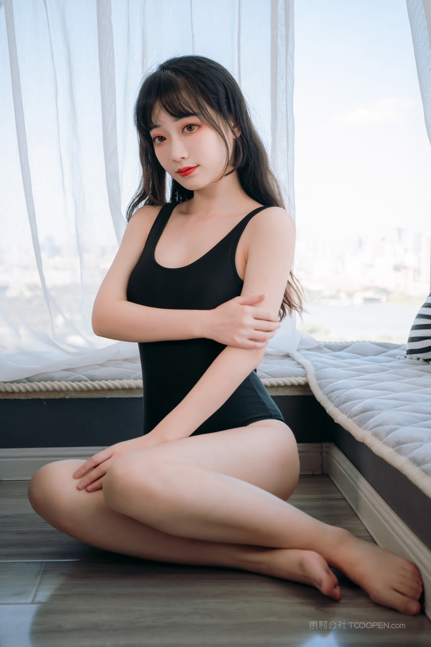 国产精品自拍美女大学生性感艺术照摄影图片