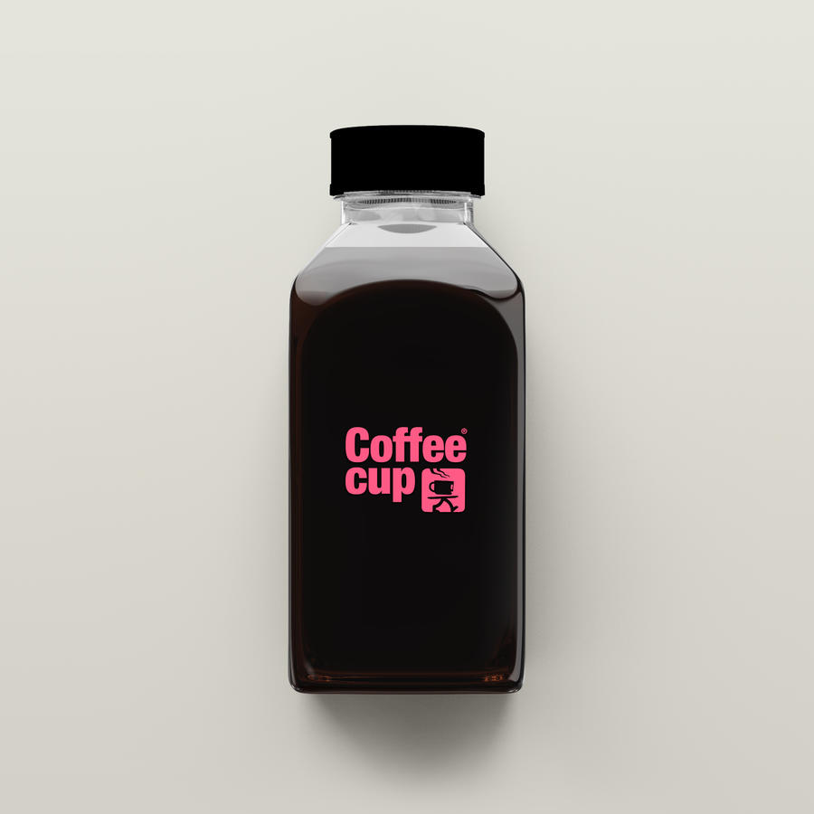 瓶子透明咖啡液包装瓶贴图样机