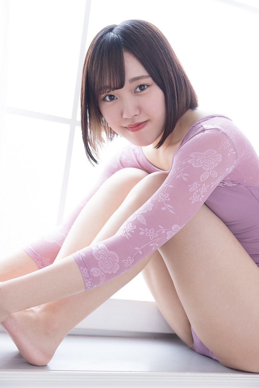 清纯日本美女写真亚洲无码av天然素人专区下载