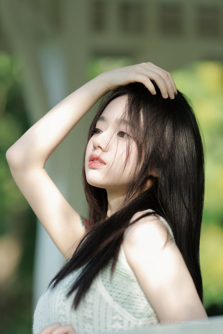 中国甜美邻家女孩养眼美女手机壁纸图片下载