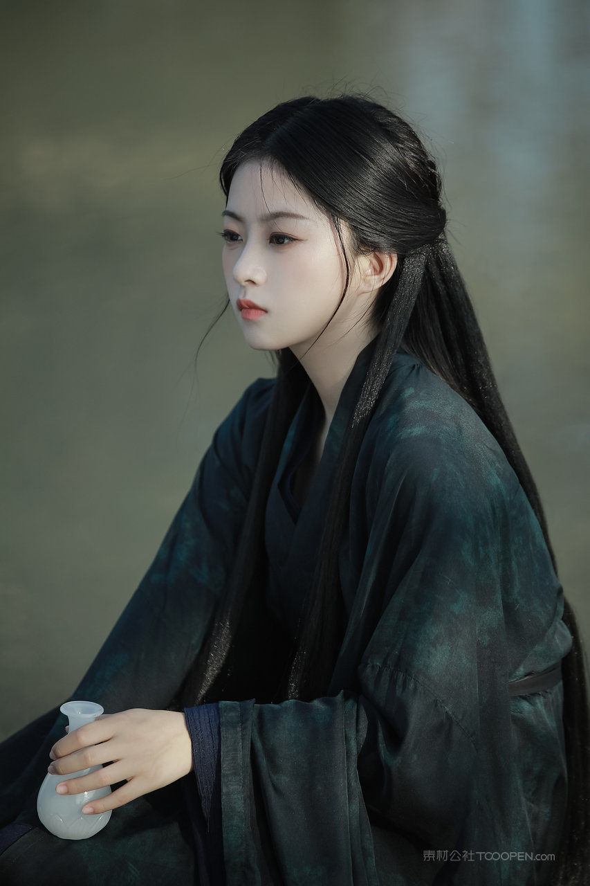 清纯甜美的汉服美女147人体艺术写真图片