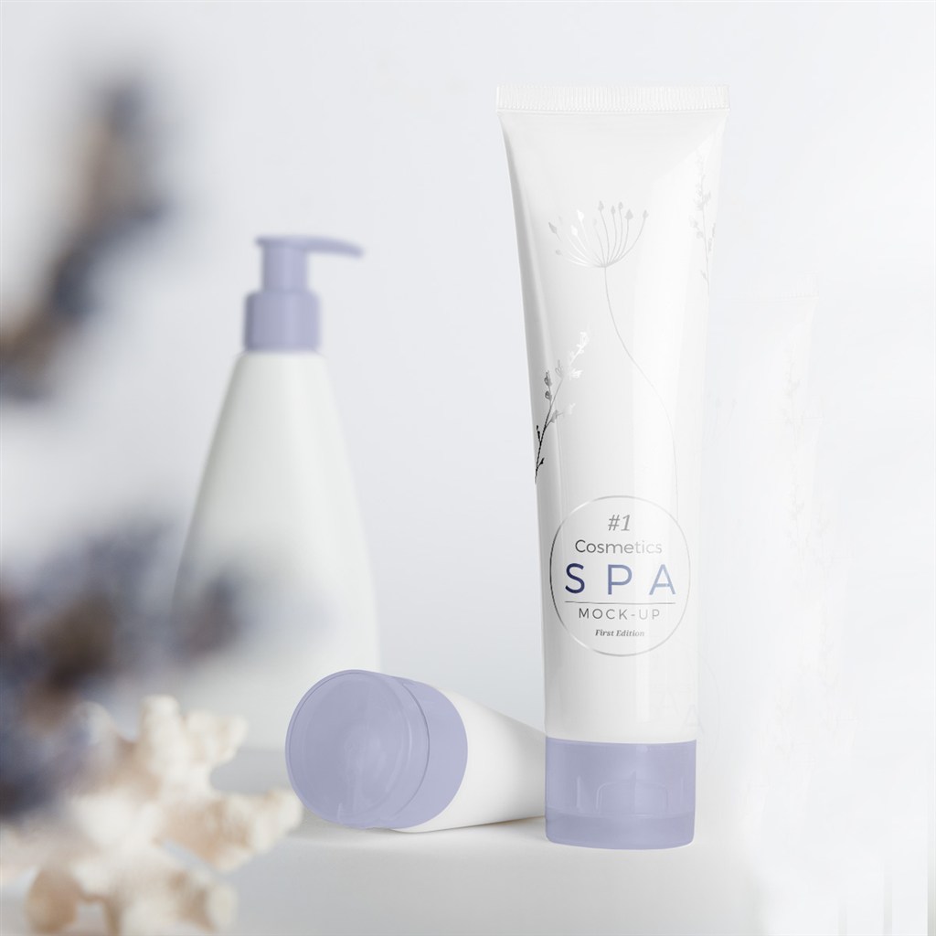 spa精油洗漱用品包装样机模板