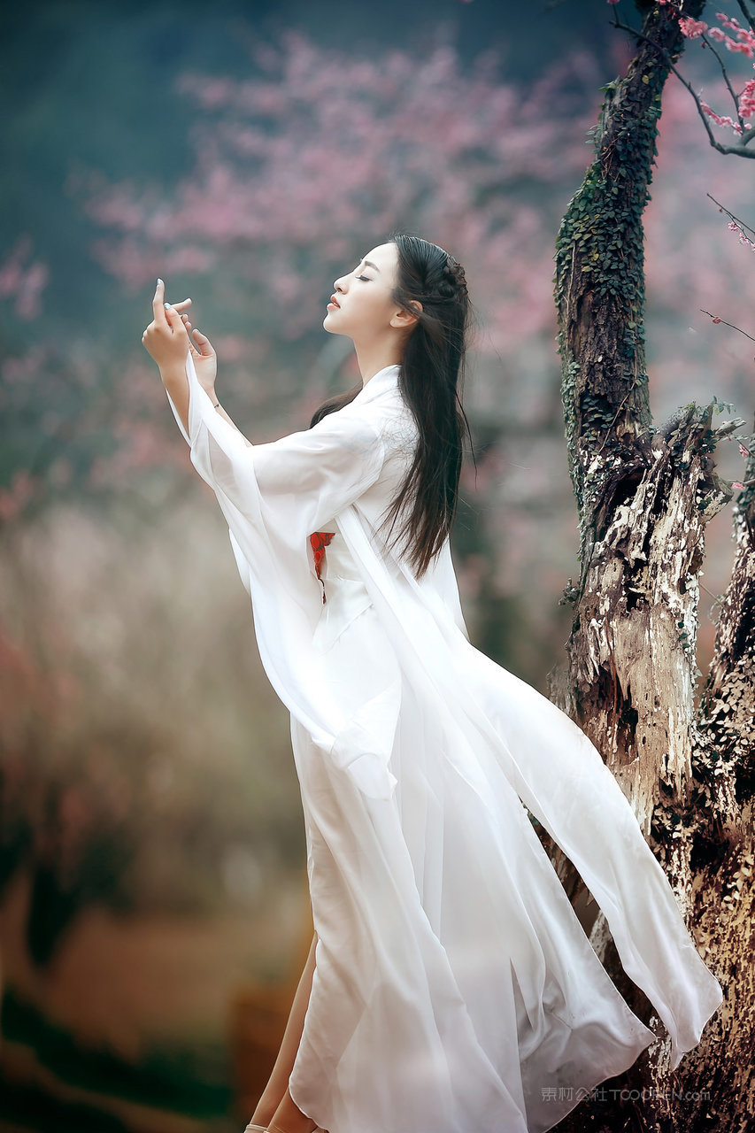 户外古风古装美女摄影写真图片