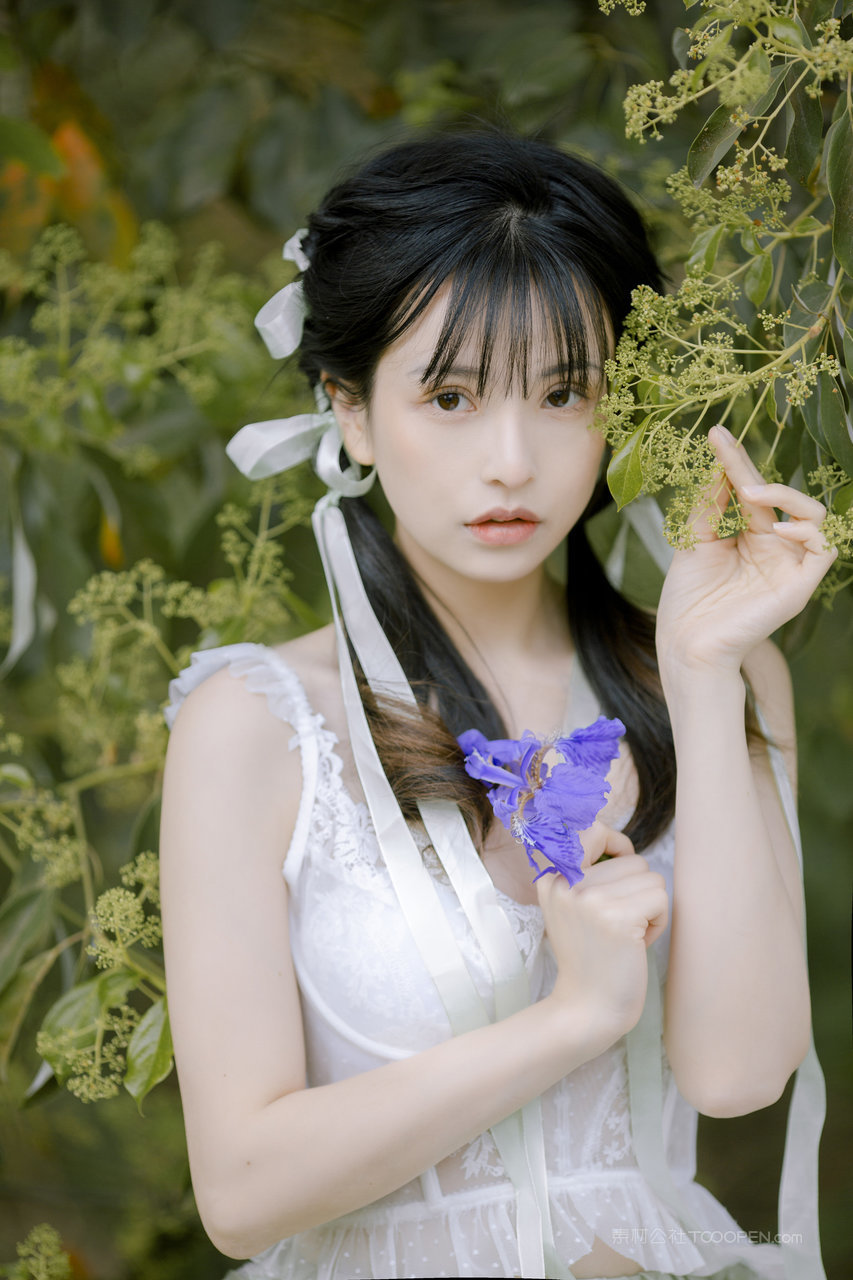 绝美容颜清纯洛丽塔女生养眼壁纸图片免费下载