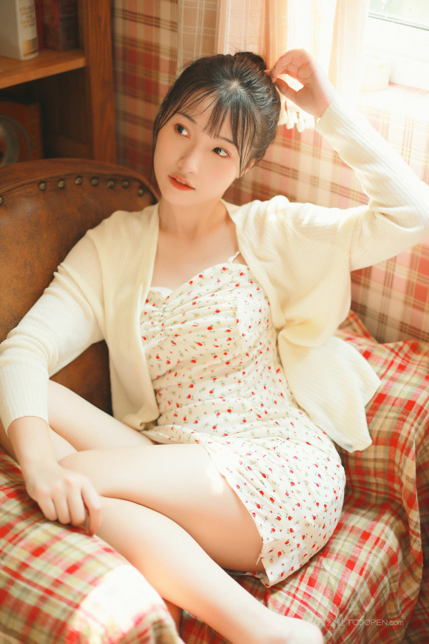 清纯少女大学生艺术照写真集下载