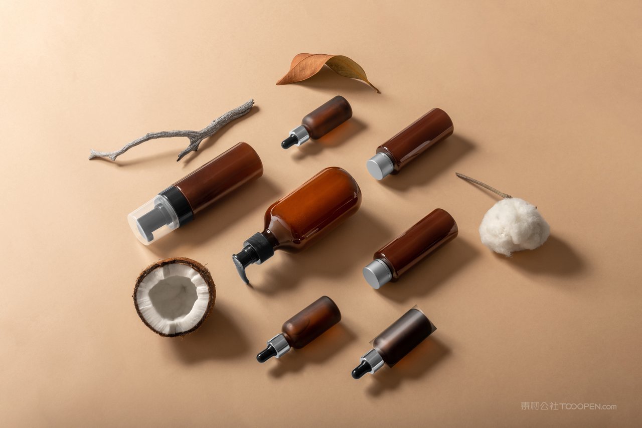 化妆品瓶子样机psd素材