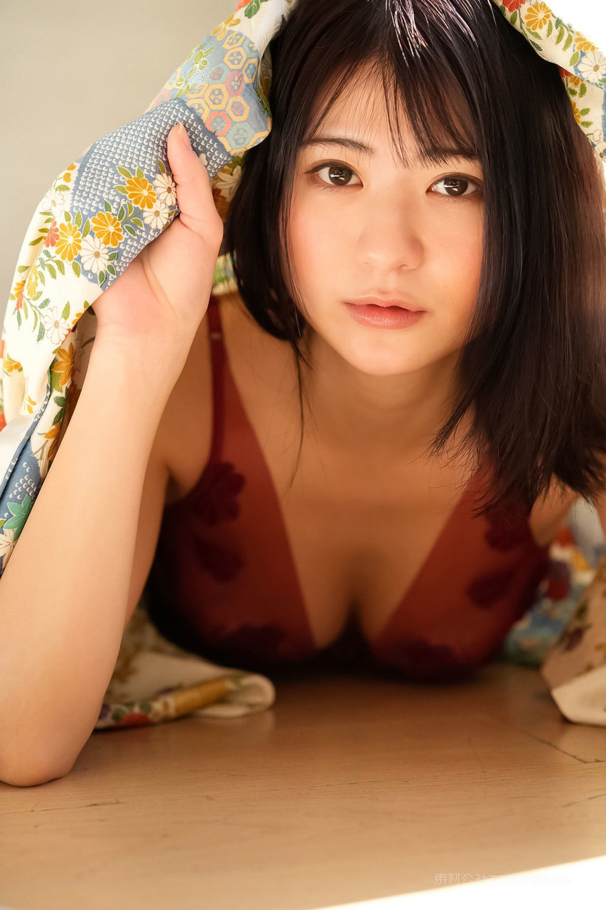 清纯日本MM131亚洲精品久久安然素人美女