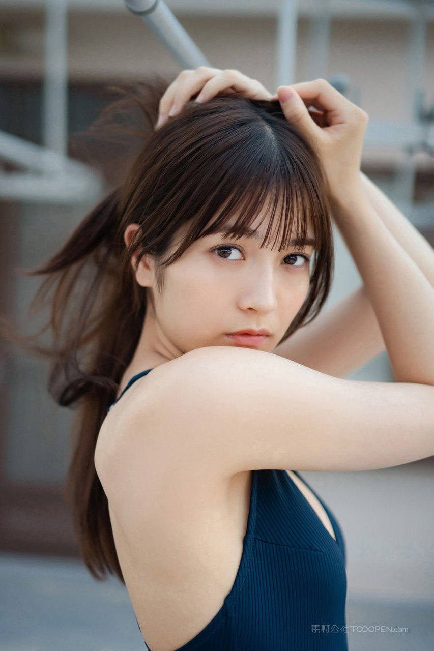 日本清纯美女MM131亚洲精品久久安然无码图片