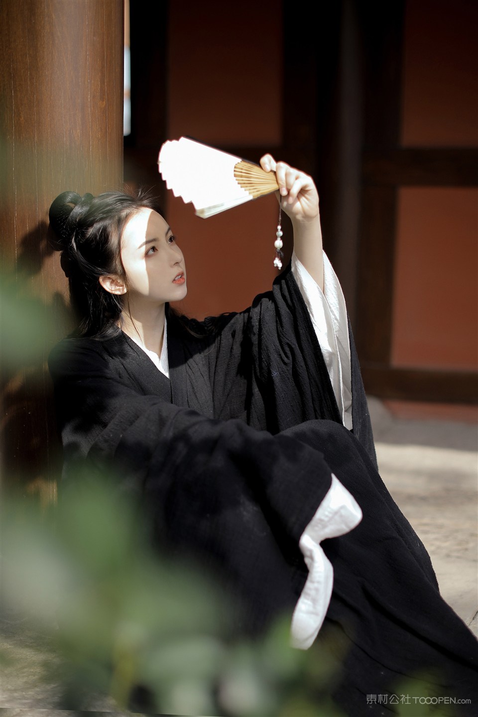 女扮男装汉服古装清纯美女艺术摄影图片