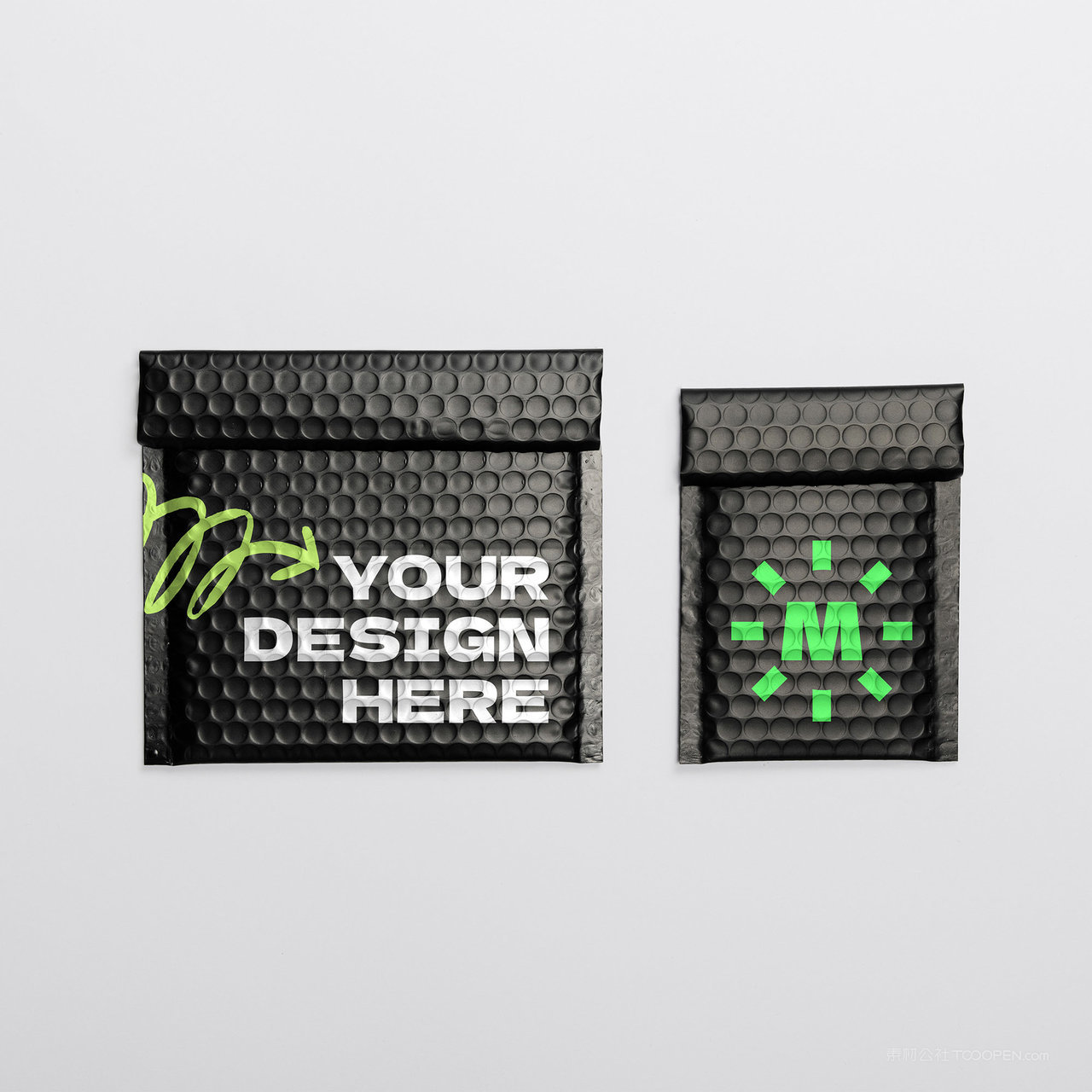 两种尺寸的黑色气泡包装袋贴图样机