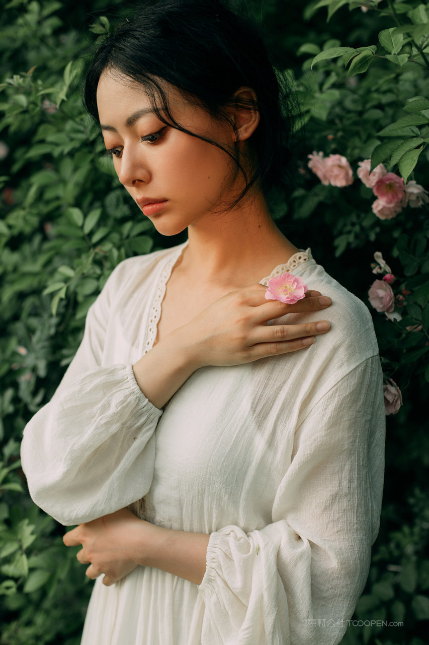 国内清纯可爱女生高清唯美壁纸图片