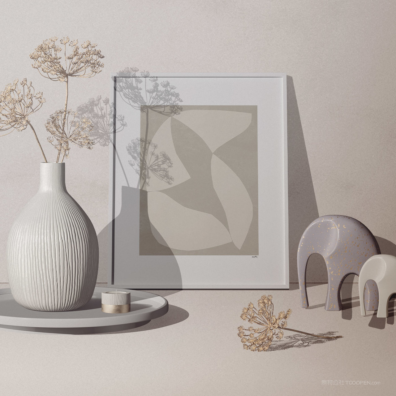 桌面上的画框相框拼图框架贴图样机