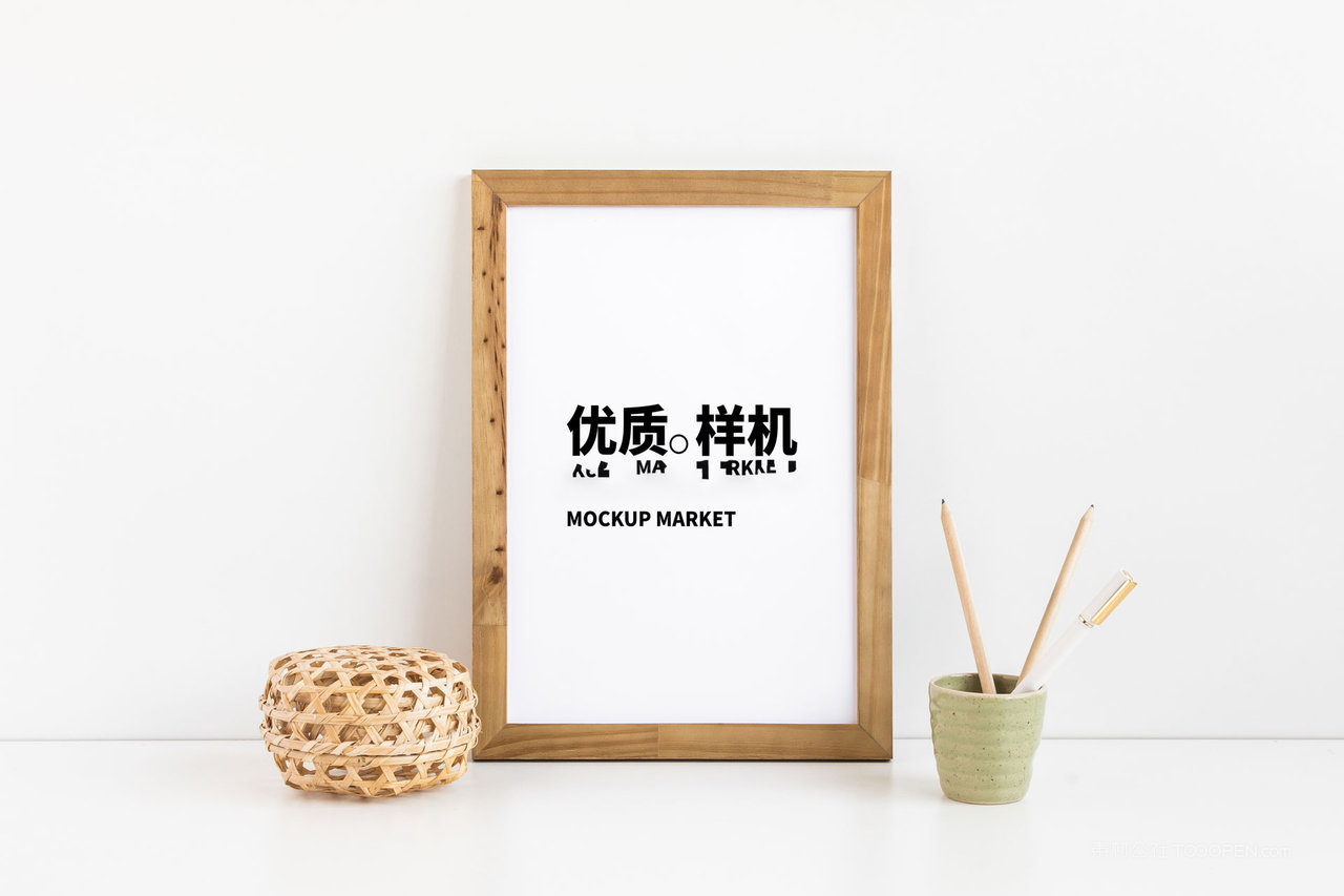 a4相框木质框架展示psd样机 (1)