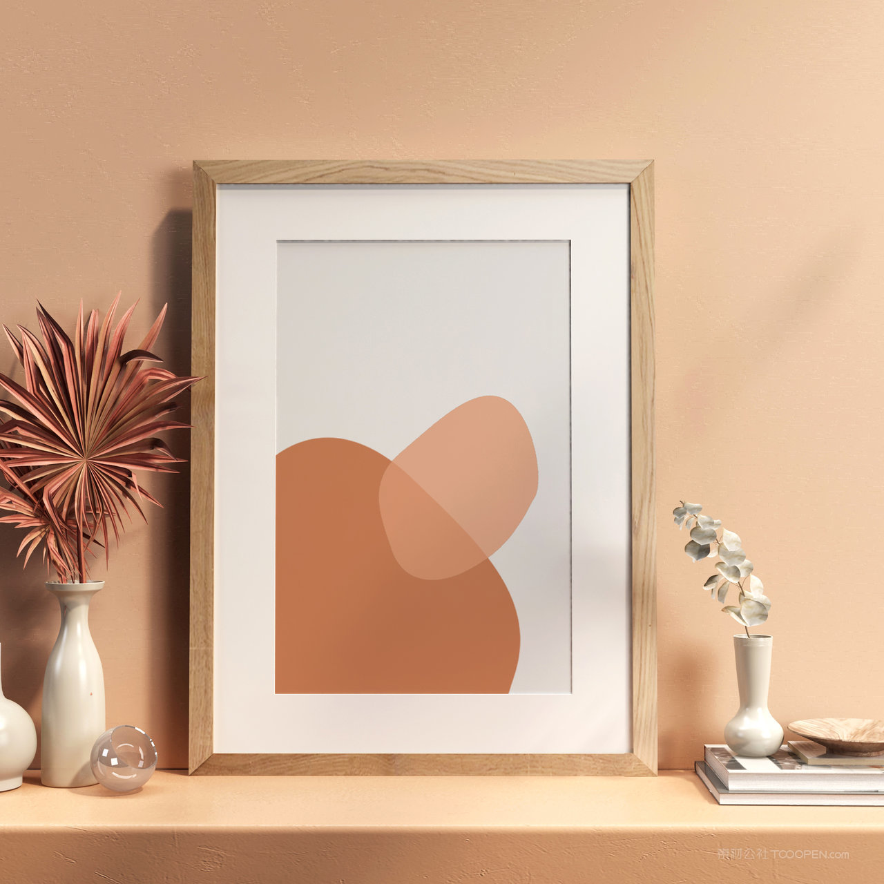 桌面上靠墙的画框相框贴图样机