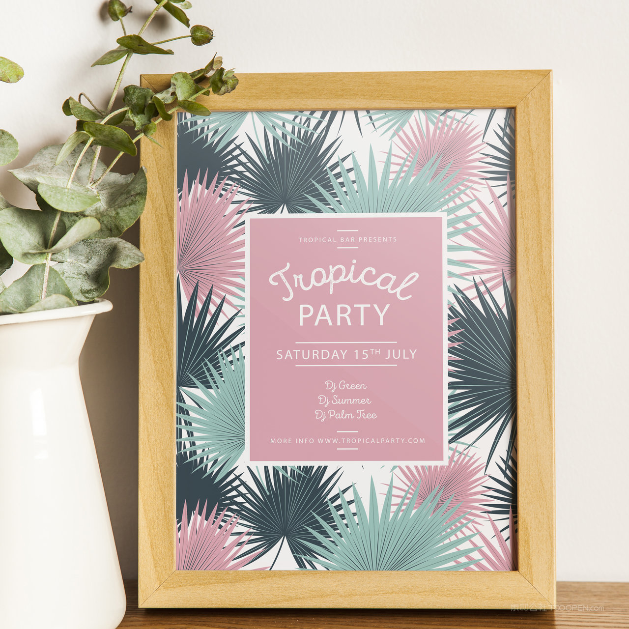 桌面原木色相框画框贴图样机