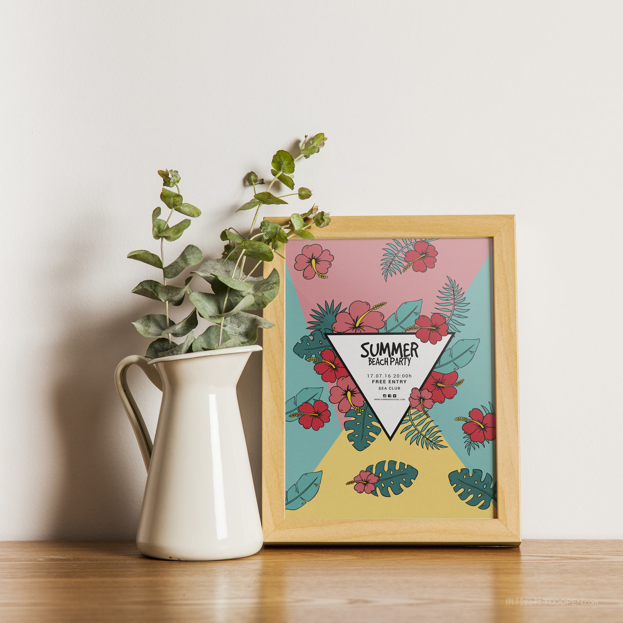 花瓶旁边的画框相框贴图样机